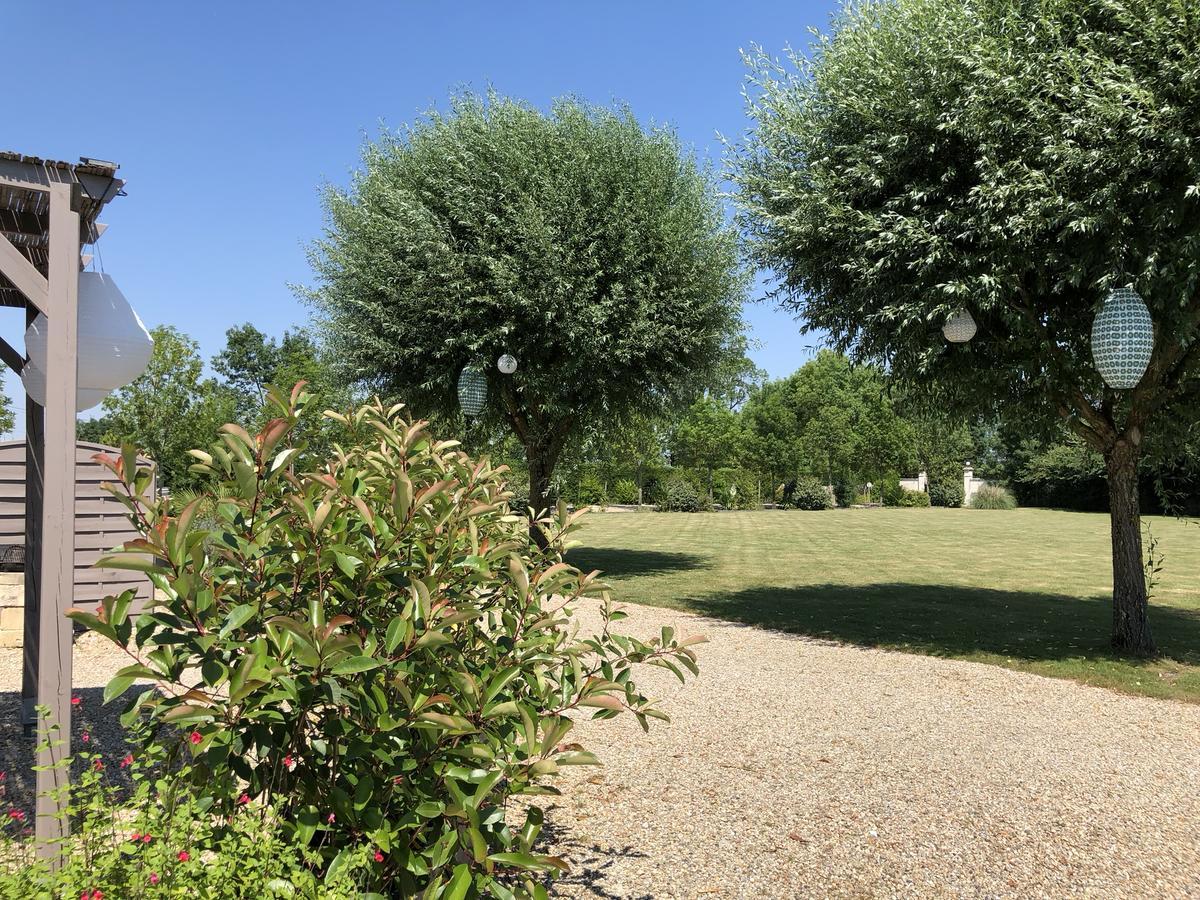 Gites De Cognac Bréville Exterior photo